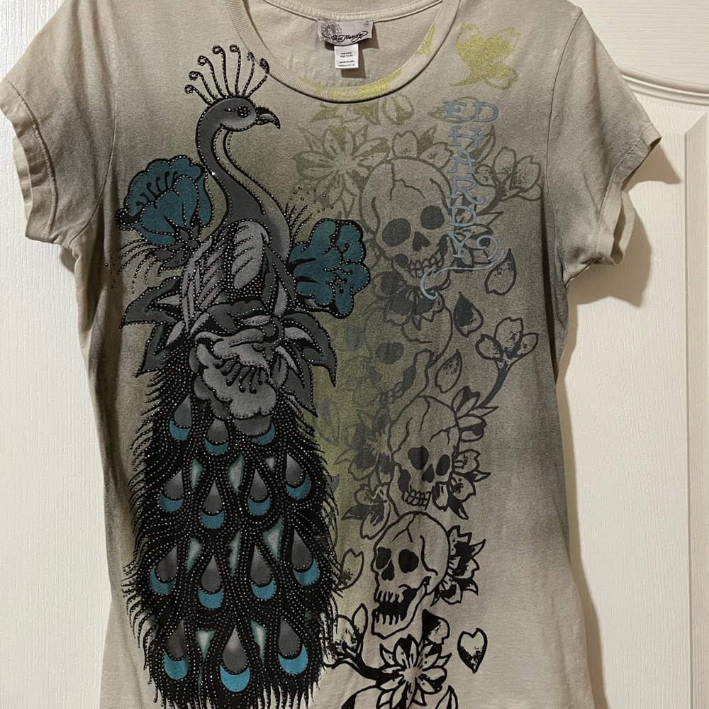 Don Ed Hardy women’s size medium short sleeve shirt.